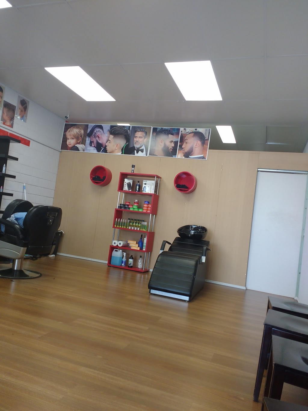 High Wycombe Barber Shop | 13B/120 Wittenoom Rd, High Wycombe WA 6057, Australia | Phone: 0490 089 825