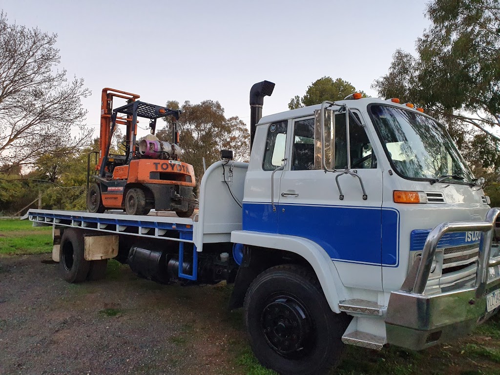 blue line towing | 2 Bunker St, Kangaroo Flat VIC 3555, Australia | Phone: 0448 903 851