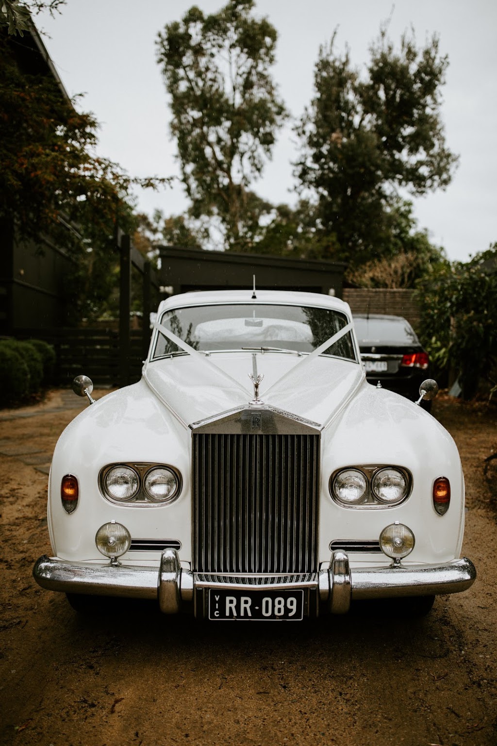 Classic & Prestige Car Hire | car rental | 17b Elma Rd, Cheltenham VIC 3192, Australia | 0412347408 OR +61 412 347 408