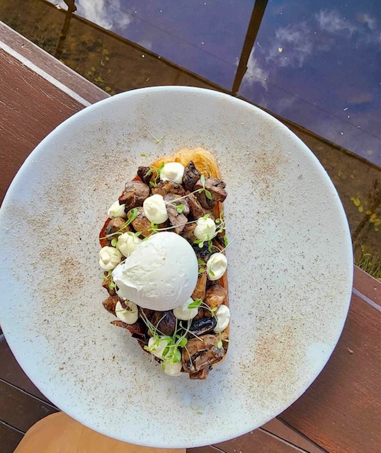 Abundance Lakeside Cafe | 274 Rawdon Island Rd, Sancrox NSW 2446, Australia | Phone: 0412 890 200