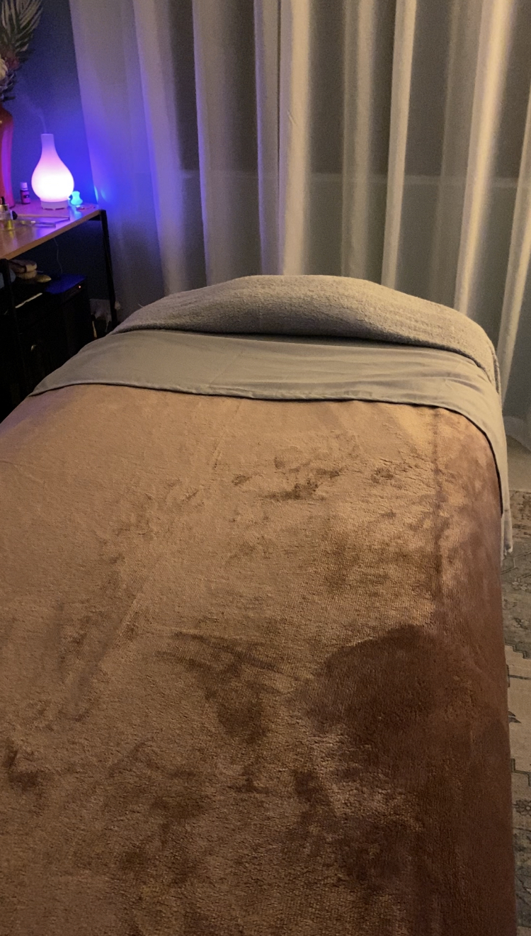 Von Rouse Massage | 23 Shannons Dr, Lammermoor QLD 4703, Australia | Phone: 0423 431 751