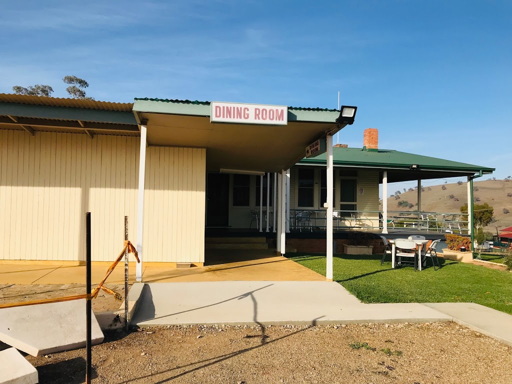 Golden Chain Garden Motor Inn | 101 West St, Gundagai NSW 2722, Australia | Phone: (02) 6944 1744