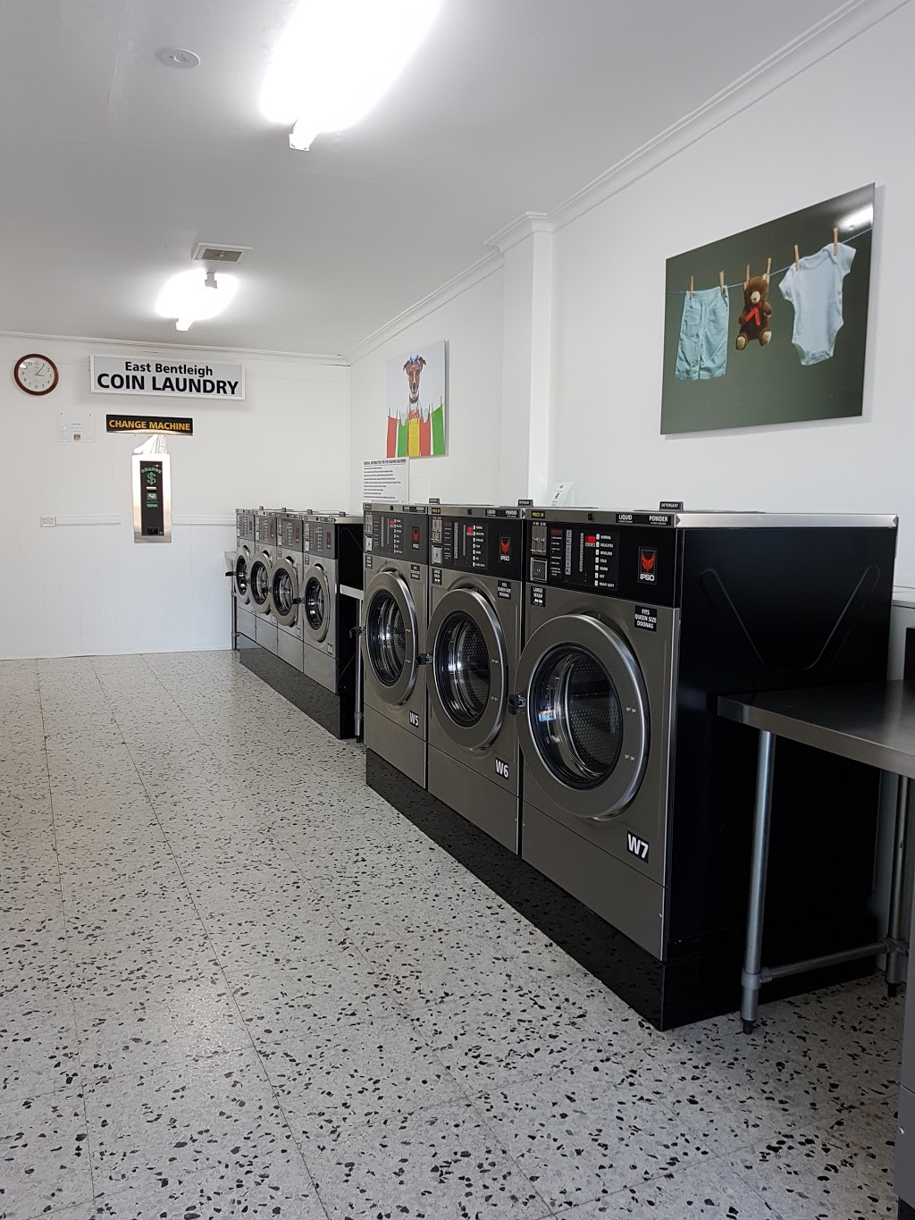 BENTLEIGH EAST COIN LAUNDRY | laundry | 647 Centre Rd, Bentleigh East VIC 3165, Australia | 0476226005 OR +61 476 226 005