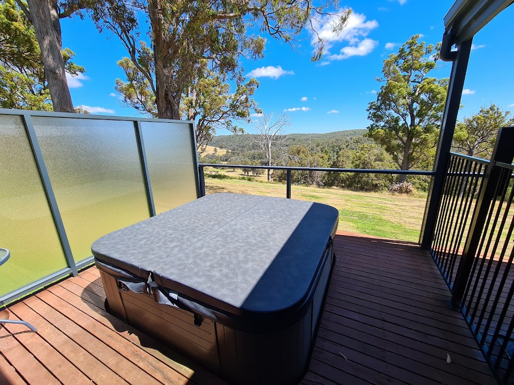 Scarlet Woods Chalets | lodging | 30406 S Western Hwy, Quinninup WA 6258, Australia | 0400220507 OR +61 400 220 507