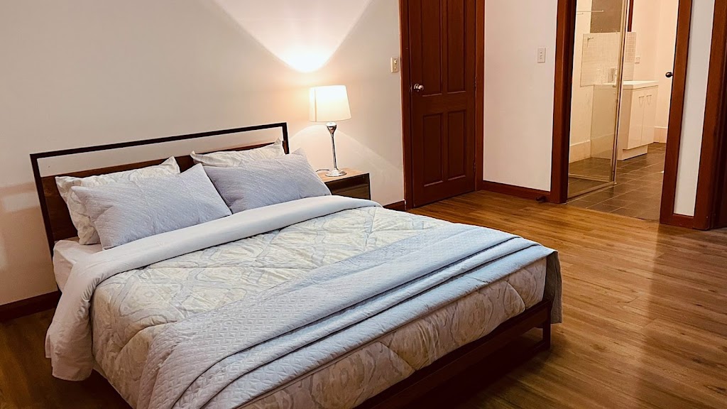 Kathmandu Farmstay | 23 Station St, Brewongle NSW 2795, Australia | Phone: 0452 220 178