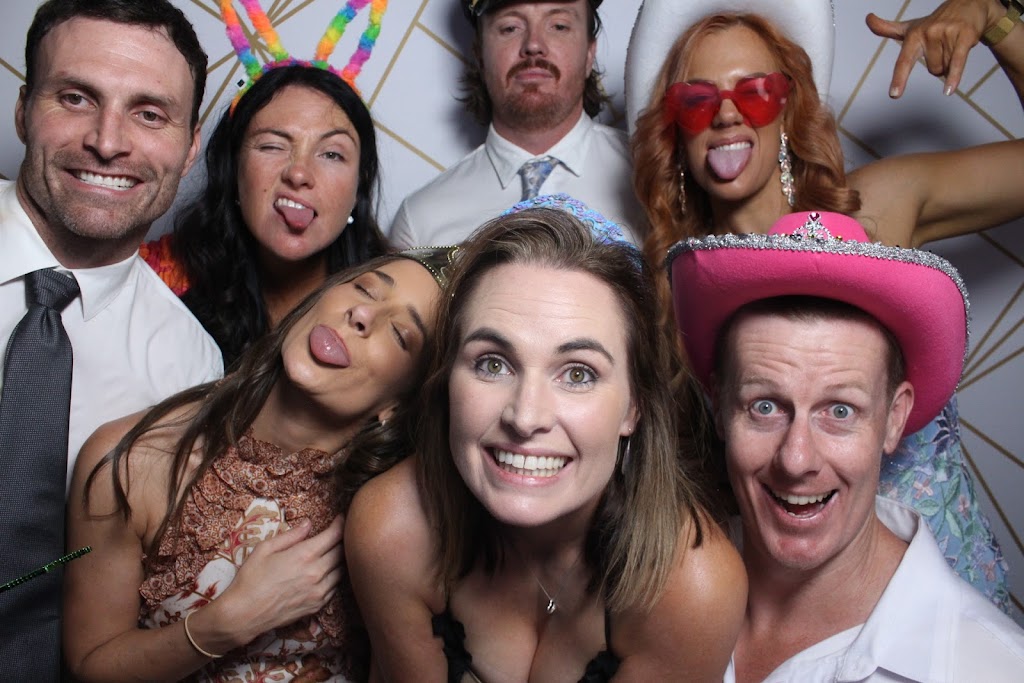 BT Photobooths & Events | 80 Haverfield St, Echuca VIC 3564, Australia | Phone: 0438 627 599