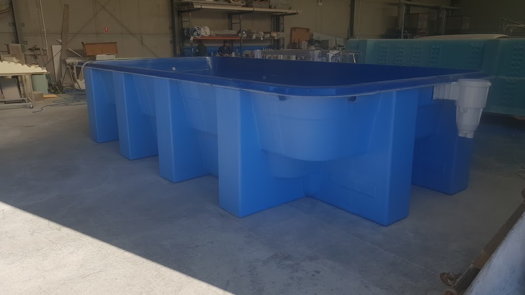 Stronglass Pools | 12 Duranbah Dr, Woollamia NSW 2540, Australia | Phone: (02) 4441 8090