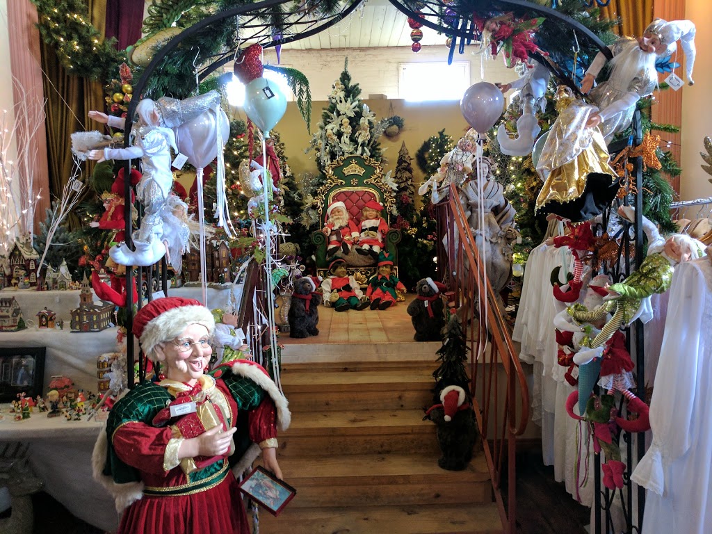 Christmas Shop | 18 High St, Maldon VIC 3463, Australia | Phone: (03) 5475 2663