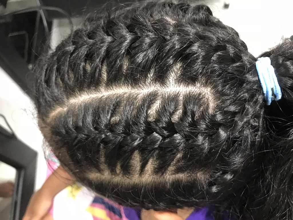 Hair Divine | Anfield Rd, Clyde North VIC 3978, Australia | Phone: 0425 133 190