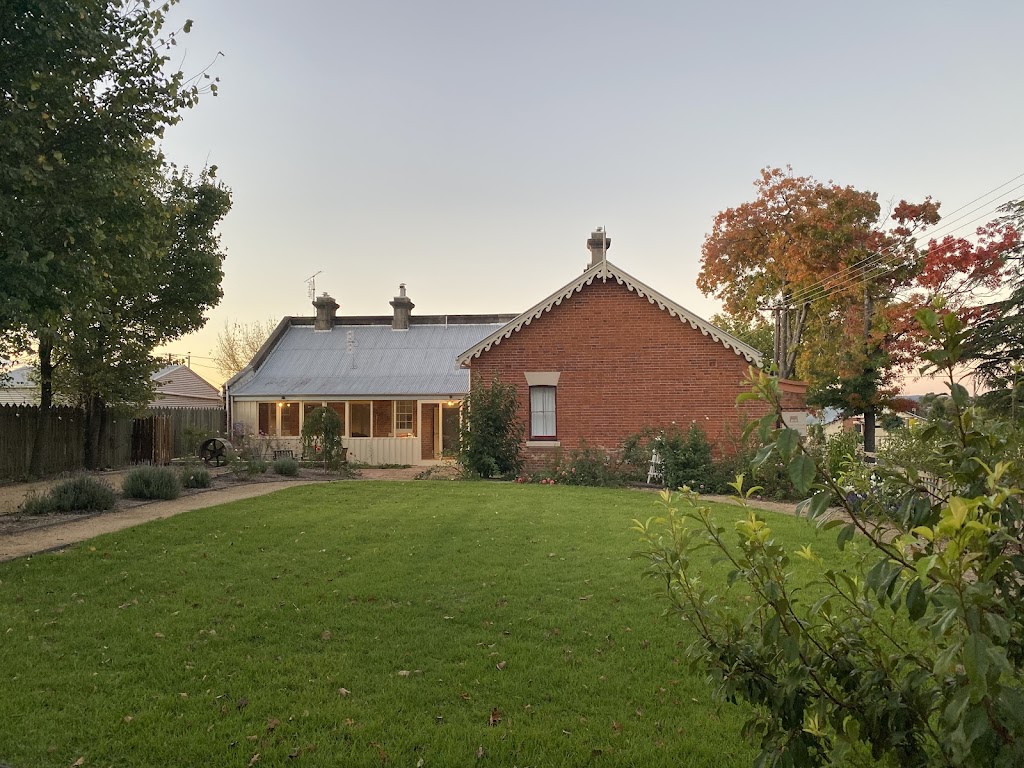 Strauss Cottage | lodging | 130 Logan St, Tenterfield NSW 2372, Australia | 0405082747 OR +61 405 082 747