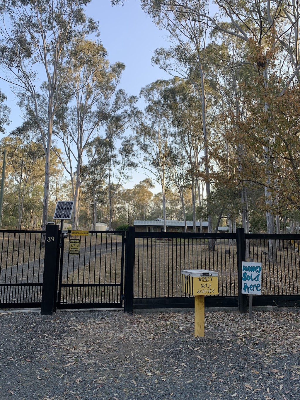 Wholesome Honey | 39 Cusack Ln, Riverbend QLD 4280, Australia | Phone: 0400 860 330