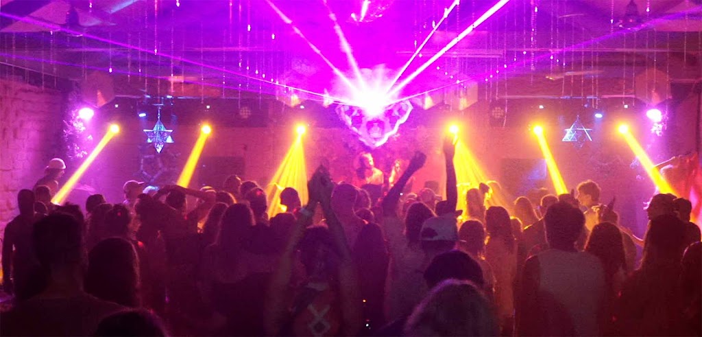 Crystal Grid - Studios & Events | 127 Cedar Rd, Entrance 1st Left on, Lot 21 Marri Ave, Wilsons Creek NSW 2482, Australia | Phone: (02) 6684 0066