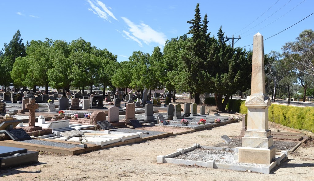 Loxton Cemetery | Loxton SA 5333, Australia