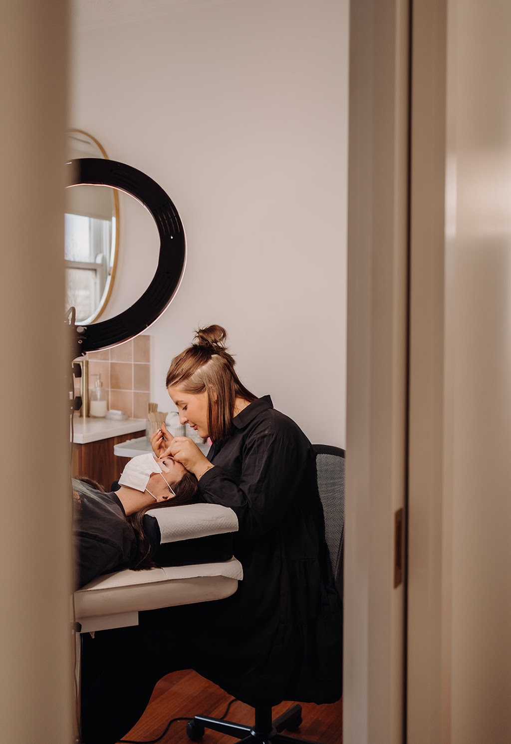 Here She Glows | 2 Sturt St Upstairs entry via, Grenville St, Ballarat Central VIC 3350, Australia | Phone: (03) 5309 3253