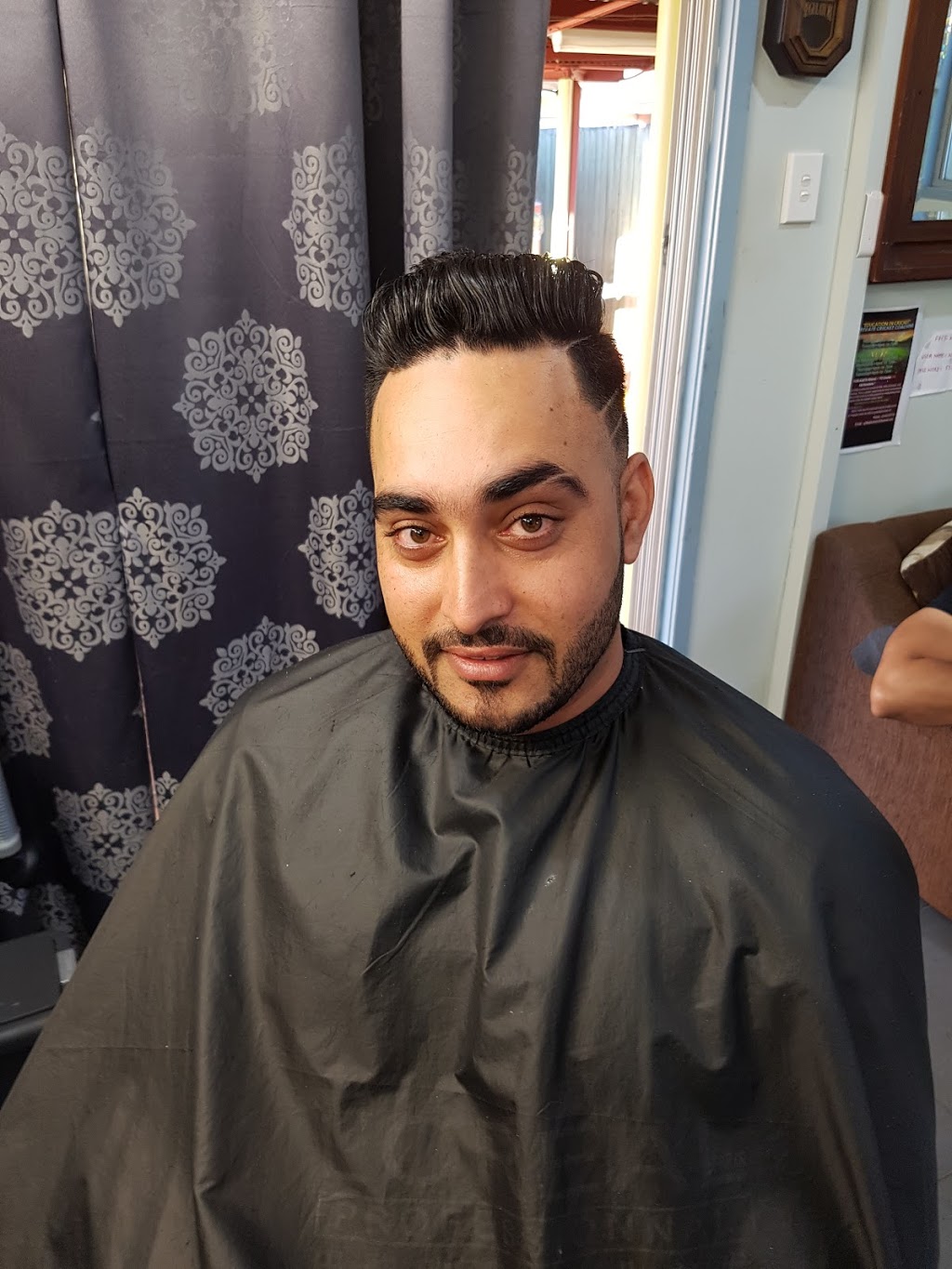 Indian hair dresser ( MADAN KUMAR)and beauty service .language p | hair care | 17 Dindi St, Underwood QLD 4119, Australia | 0433282733 OR +61 433 282 733