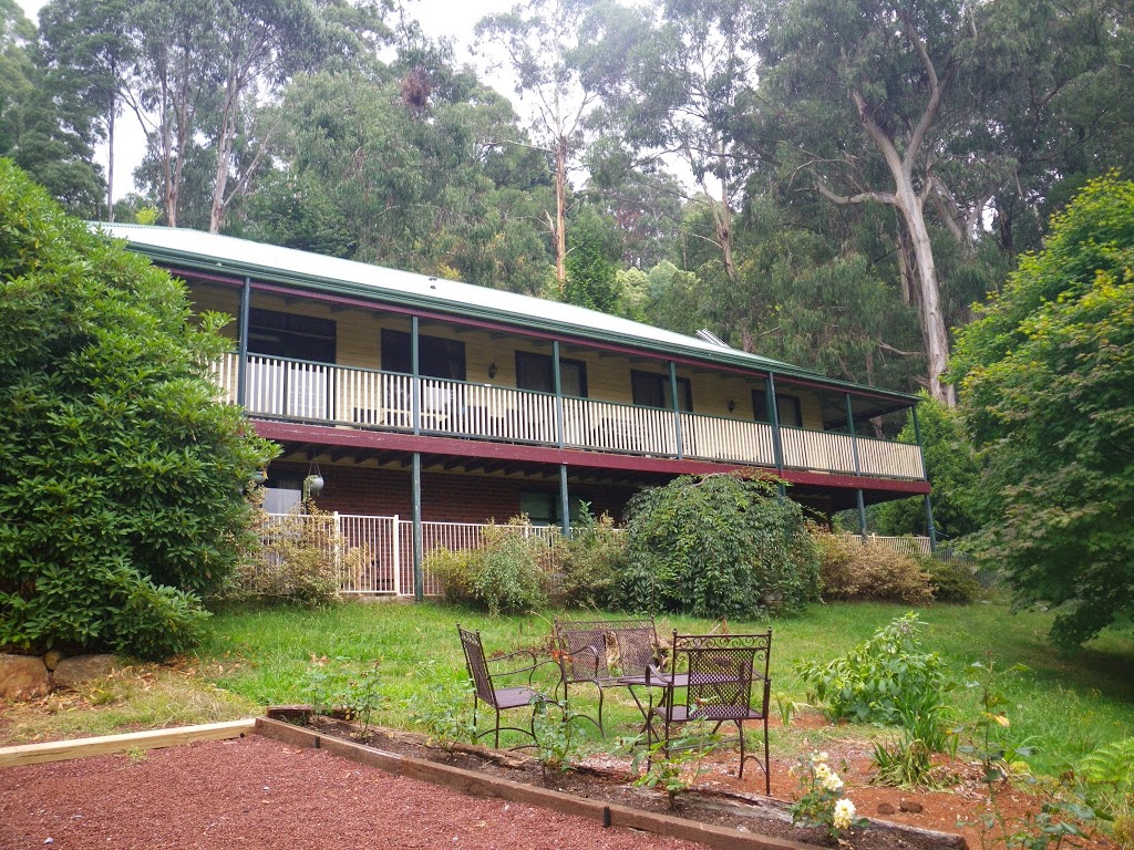 Rustic Refuge Guesthouse | lodging | 5 Myra Ct, Kalorama VIC 3766, Australia | 0411725155 OR +61 411 725 155