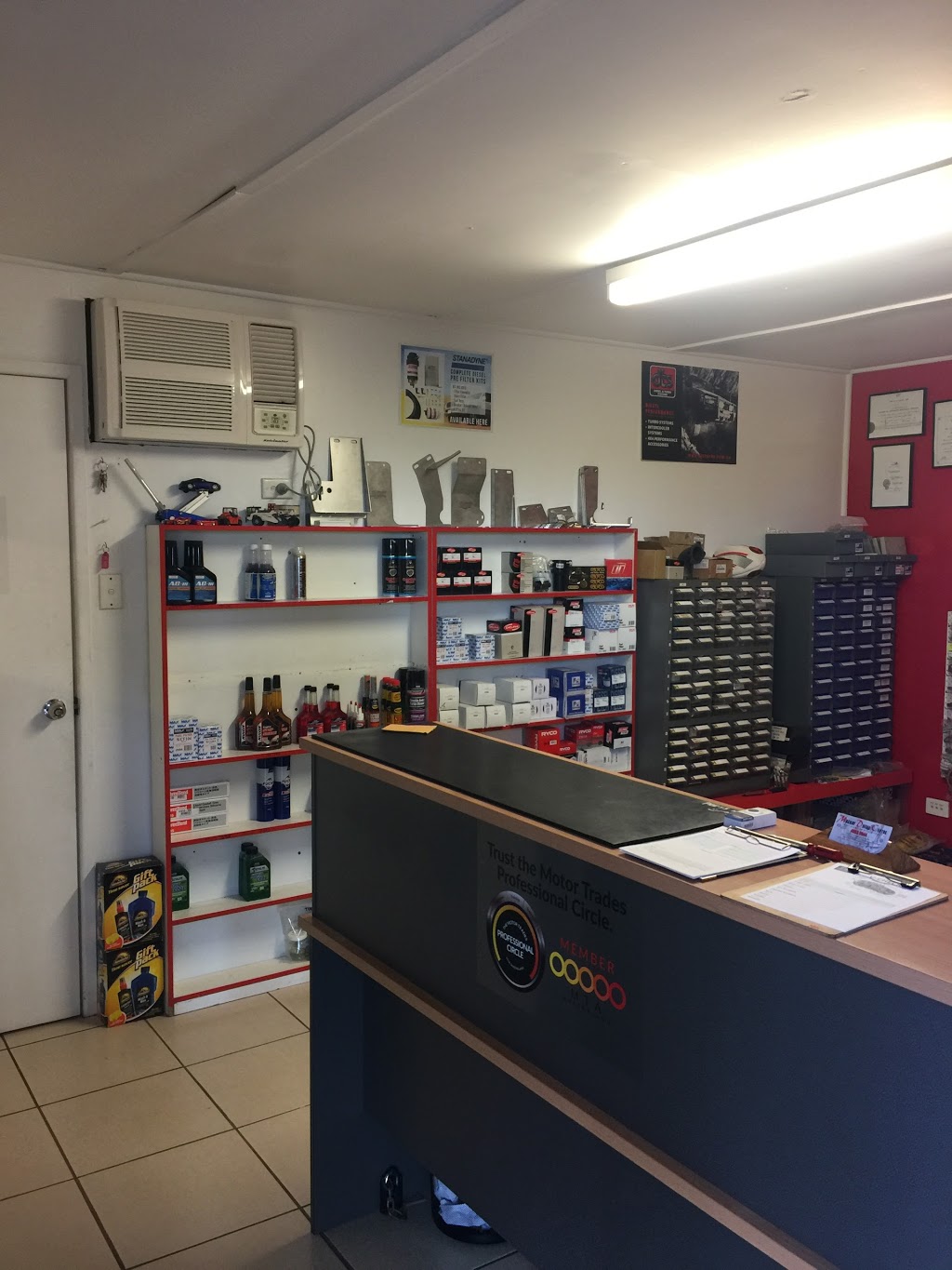 MACKAY DIESEL CENTRE | car repair | 1/2 Fursden St, Glenella QLD 4740, Australia | 0749530044 OR +61 7 4953 0044