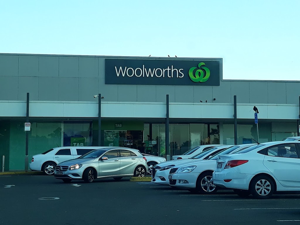 Woolworths Plumpton | supermarket | 260 Jersey Rd, Plumpton NSW 2761, Australia | 0296776435 OR +61 2 9677 6435