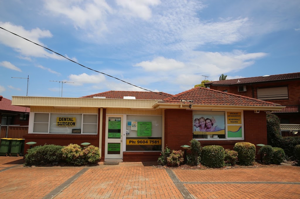 Family Dental Centre - Fairfield West | dentist | 367 Hamilton Rd, Fairfield West NSW 2165, Australia | 0296047581 OR +61 2 9604 7581