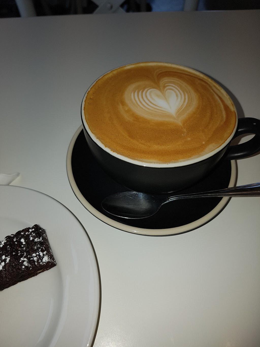 Side Bar Espresso | cafe | 26 Ellesmere St, Goulburn NSW 2580, Australia
