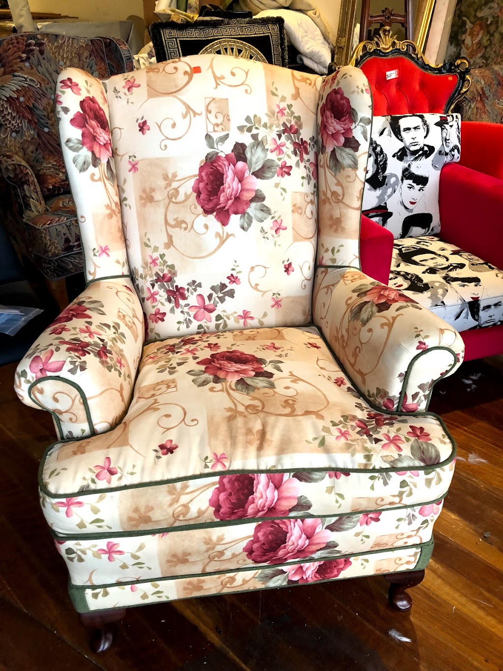 Divine Decor & Upholstery | 447 Plenty Rd, Preston VIC 3072, Australia | Phone: 0415 454 855