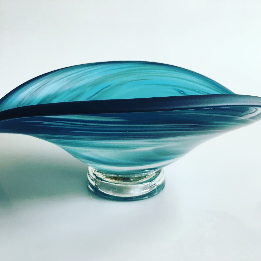 James McMurtrie Glass Blowing |  | 63 Springwood Hill Rd, Pomonal VIC 3381, Australia | 0427949921 OR +61 427 949 921