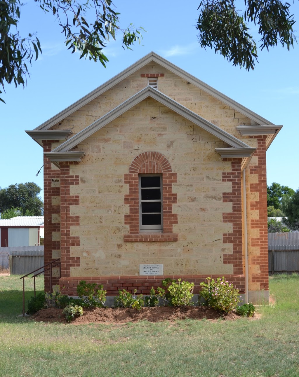 Former Christian Church | church | 372 Holmes Rd, Kingston on Murray SA 5331, Australia