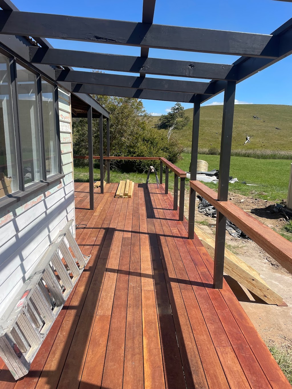 Macedon Ranges Carpentry Services | 14 Forest St, Woodend VIC 3442, Australia | Phone: 0407 097 622