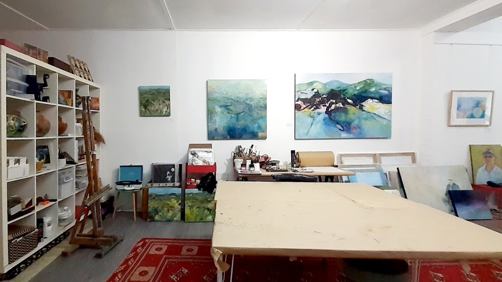 Gallery on Dowling | 120 Dowling St, Dungog NSW 2420, Australia | Phone: 0403 733 776