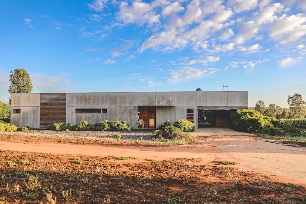 Lost & Found Boutique Farmstay Barham Avocados | 926 Gonn Rd, Barham NSW 2732, Australia | Phone: 0428 475 442