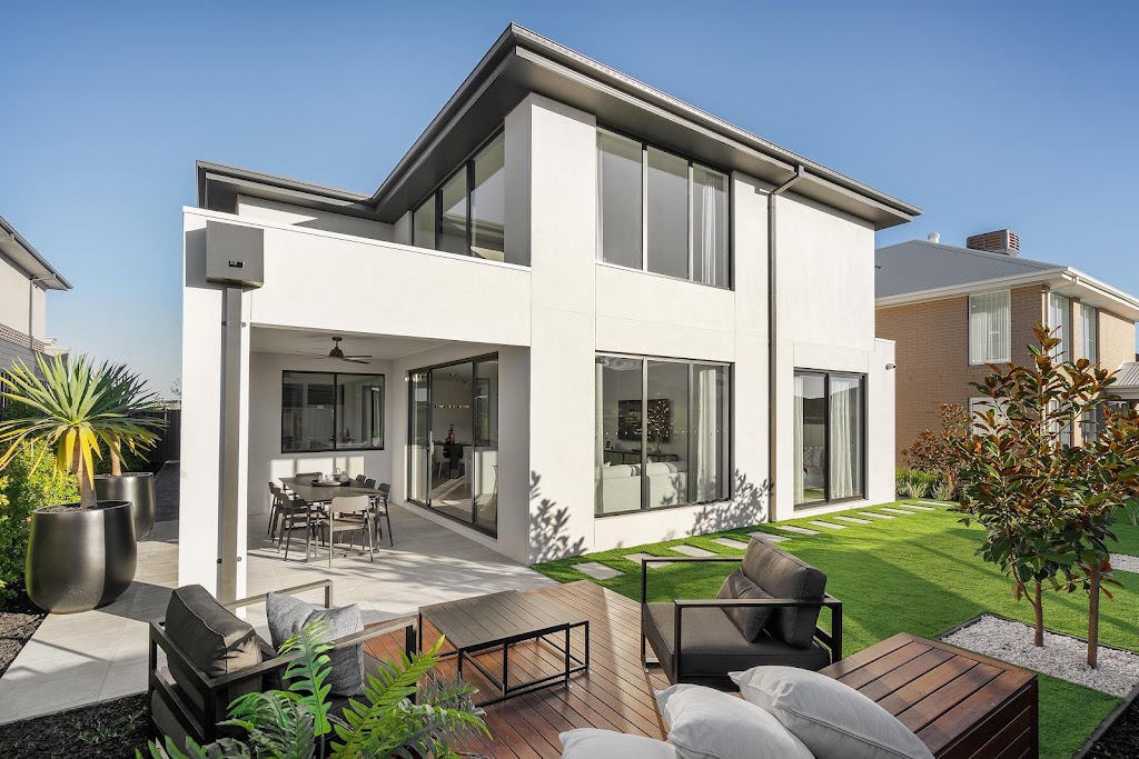 Astor Grange 46 | Porter Davis Display Home | Minta Estate | 26 Soho Bvd, Berwick VIC 3806, Australia | Phone: (03) 8751 2971