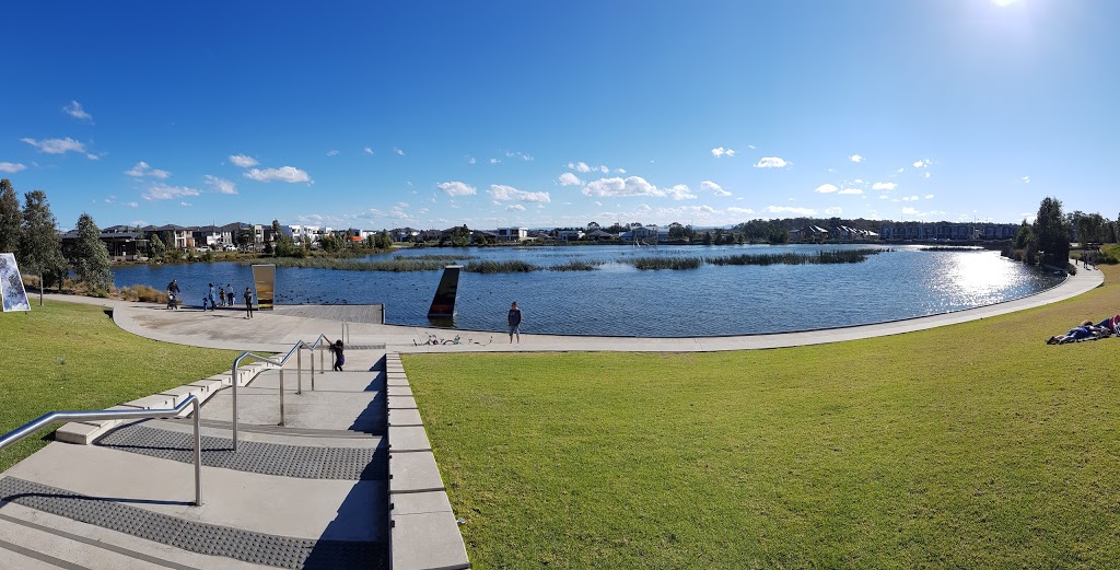 Lakes Edge Park | park | Claret St, The Ponds NSW 2769, Australia | 0298396000 OR +61 2 9839 6000