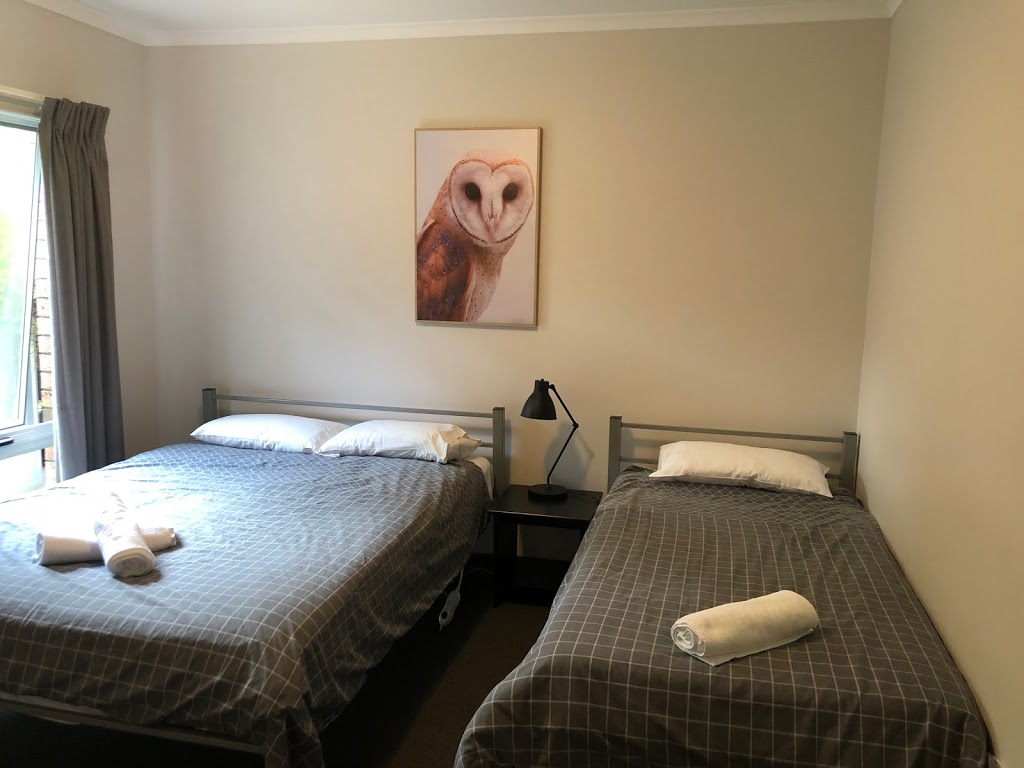 Kookaburra Retreat | lodging | 1/18 Warren Rd, Halls Gap VIC 3381, Australia | 0415377603 OR +61 415 377 603
