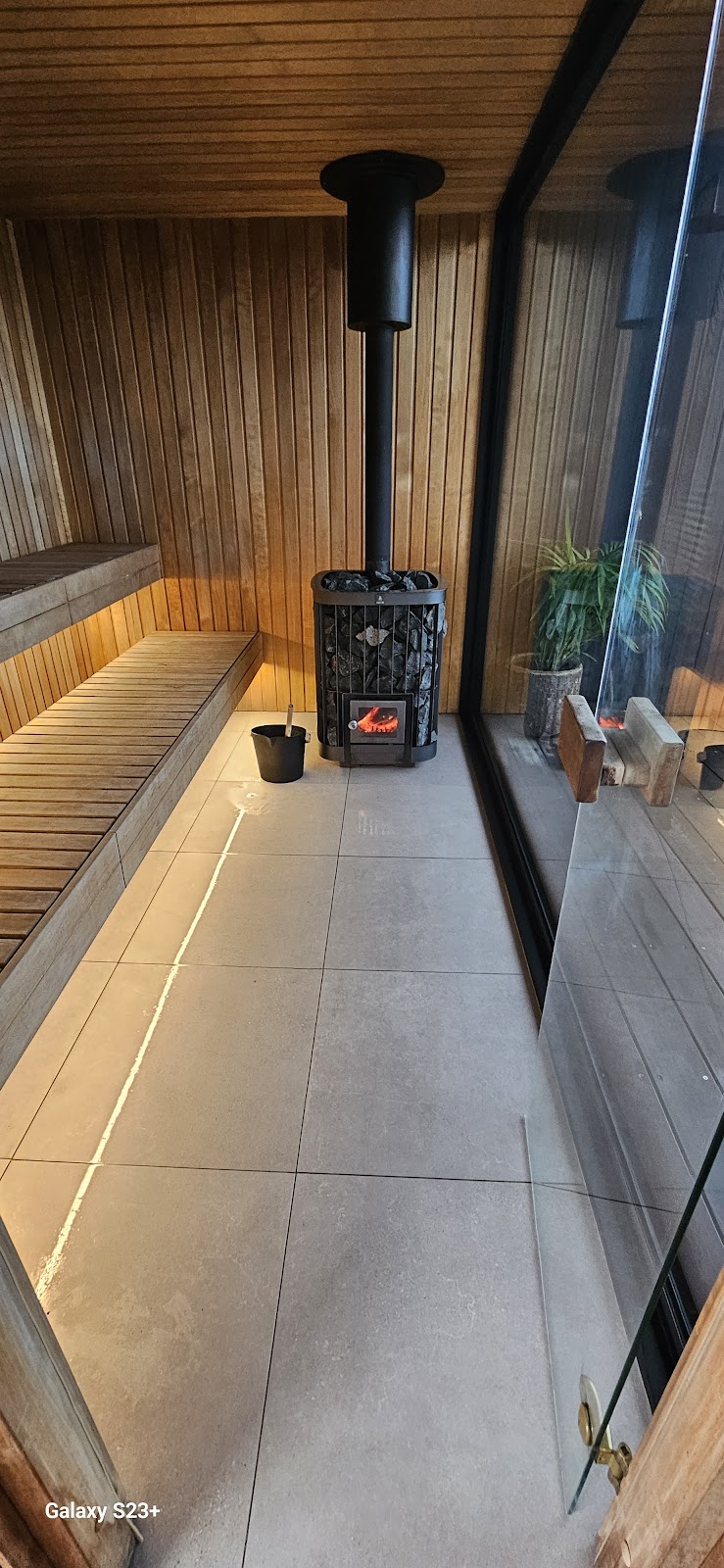 Koho Sauna | 160 Esplanade, Lakes Entrance VIC 3909, Australia | Phone: 0451 542 399