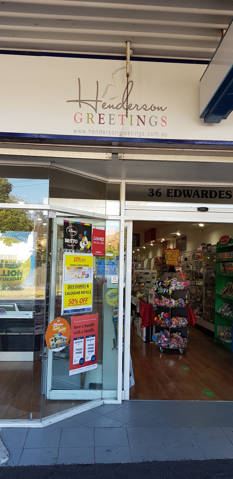 Henderson Greetings | store | Edwardes St, Reservoir VIC 3073, Australia