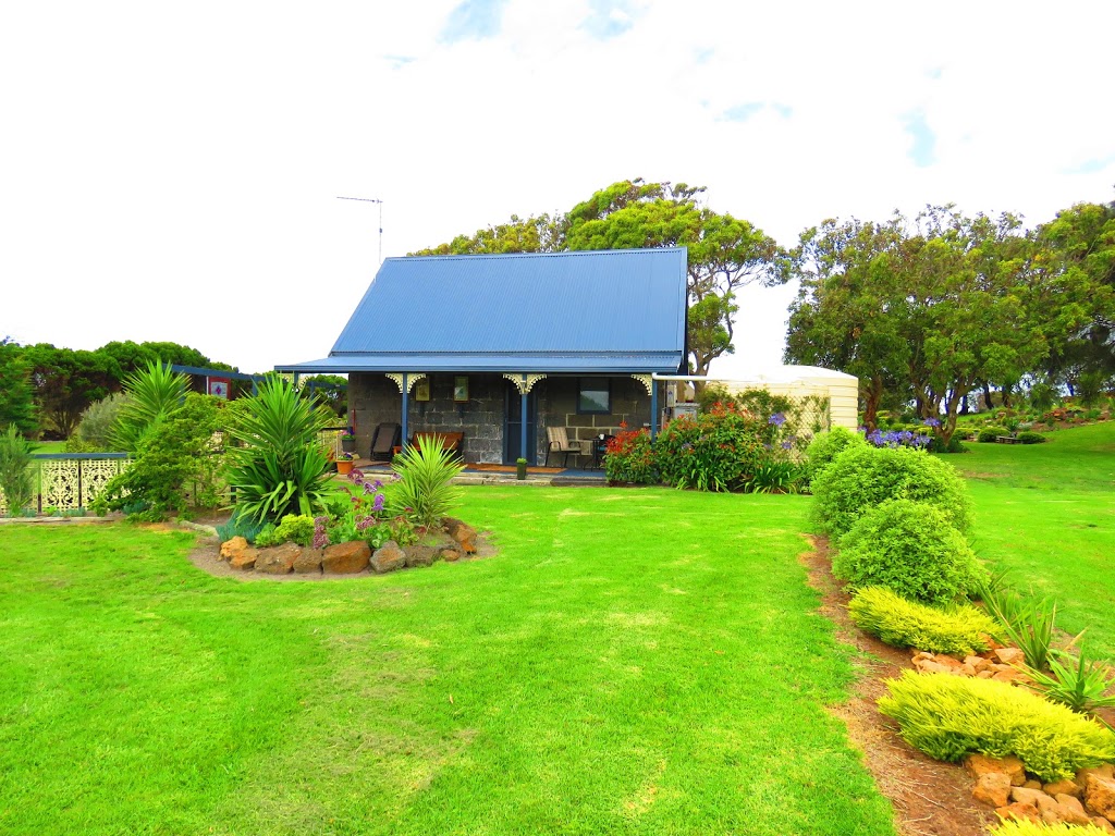 Cape Nelson Cottage | 650 Cape Nelson Rd, Portland West VIC 3305, Australia | Phone: 0411 209 995