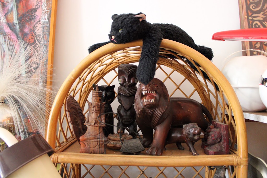 Qreiositi Vintage (Art, Retro and Collectibles) | 44 Cromie St, Rupanyup VIC 3388, Australia | Phone: 0488 660 386
