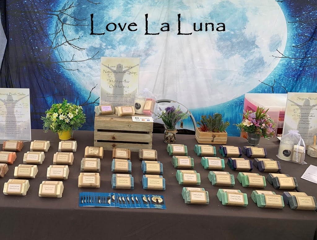 Love La Luna | 4 Corrib Ct, Melton West VIC 3337, Australia | Phone: 0418 343 102