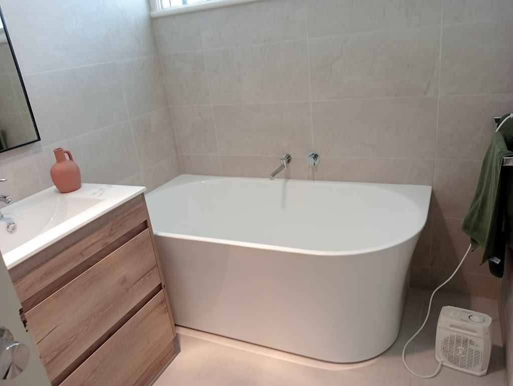 MRT Bathroom Renovations | 20 Silver Gum Dr, Pakenham VIC 3810, Australia | Phone: 0466 361 887