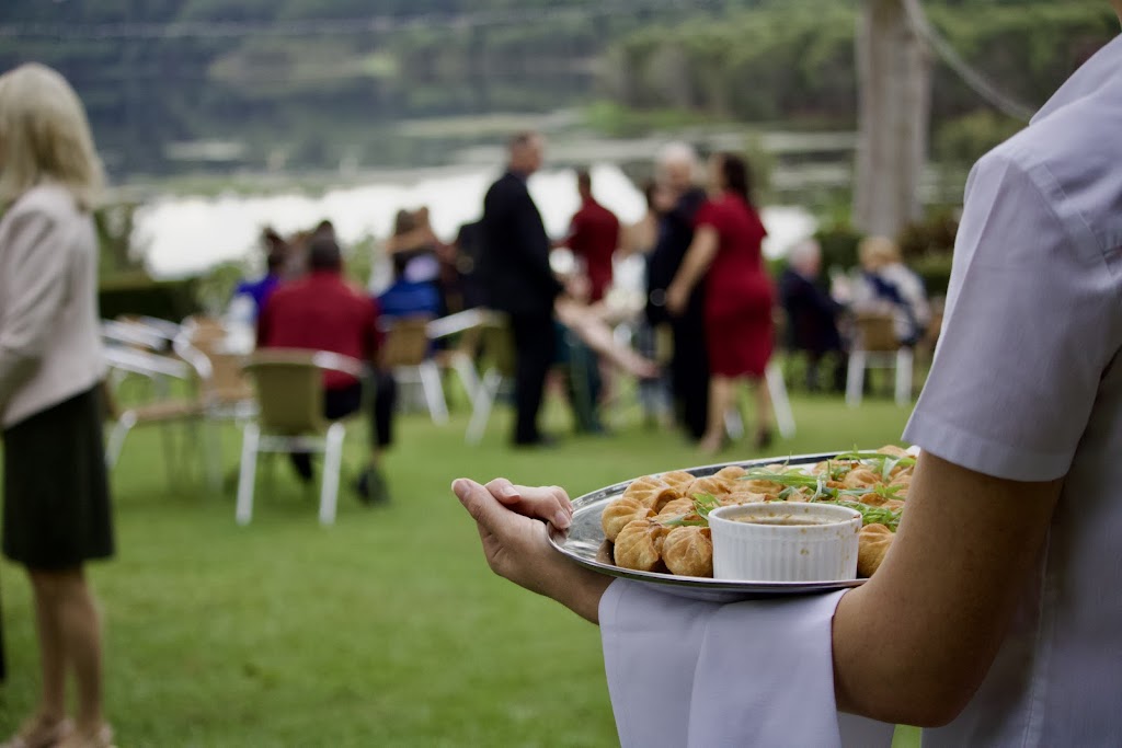 Cherbon Waters Weddings | 121 Cherbon St, Burbank QLD 4156, Australia | Phone: 0417 704 671