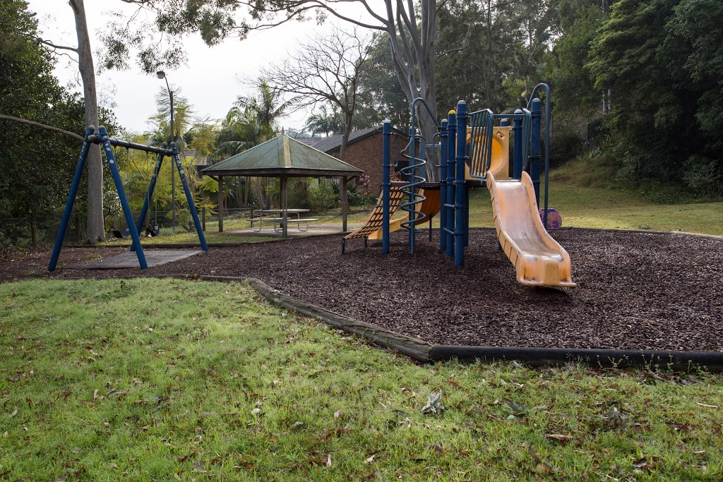 Walkern Road Reserve Playground | 44 Walkern Rd, New Lambton Heights NSW 2305, Australia | Phone: (02) 4921 0333