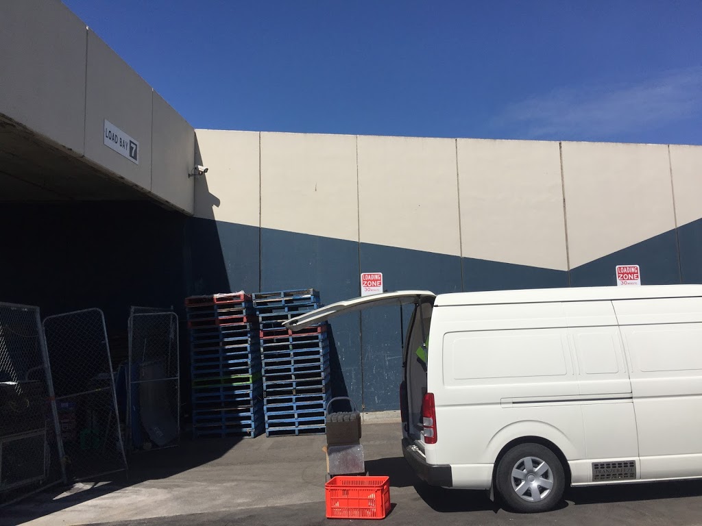 Load Bay 7 Waverly Gardens | shopping mall | Mulgrave VIC 3170, Australia