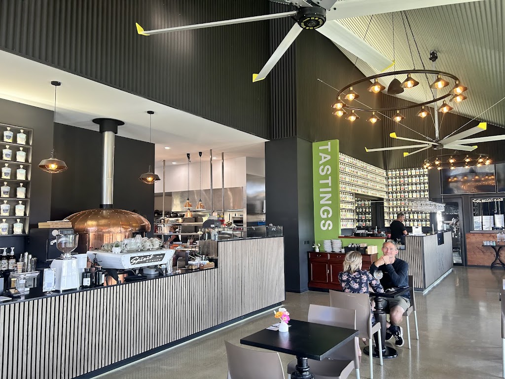 Foxdog Distillery | Sunnyside Farm, 312 Tomakin Rd, Mogo NSW 2536, Australia | Phone: 1800 369 364