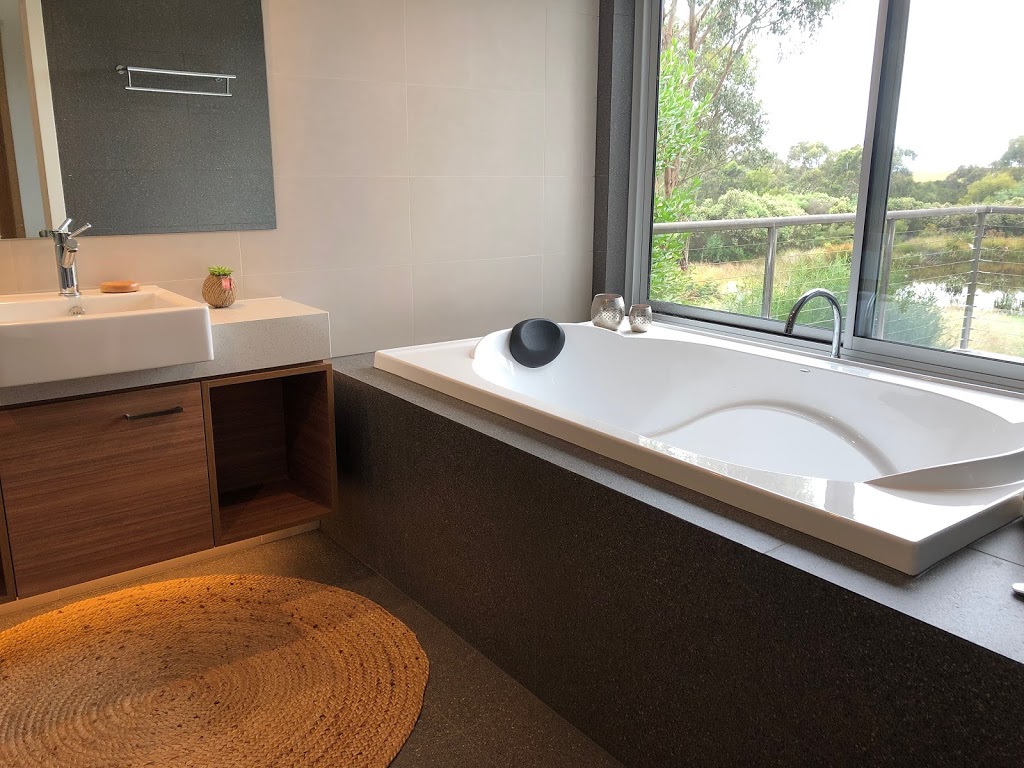 Messmates Luxury Eco Suites Inverloch | lodging | 152 Albert Ruttle Dr, Inverloch VIC 3996, Australia | 0400923668 OR +61 400 923 668