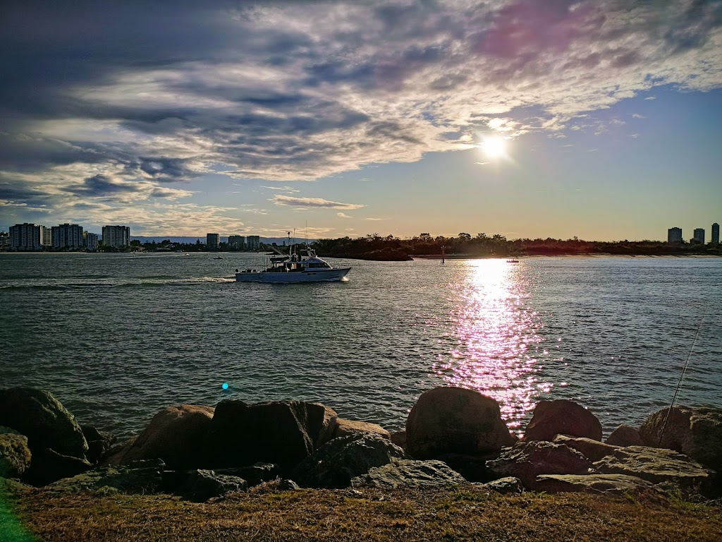 Len Fox Park | park | Marine Parade, Labrador QLD 4215, Australia