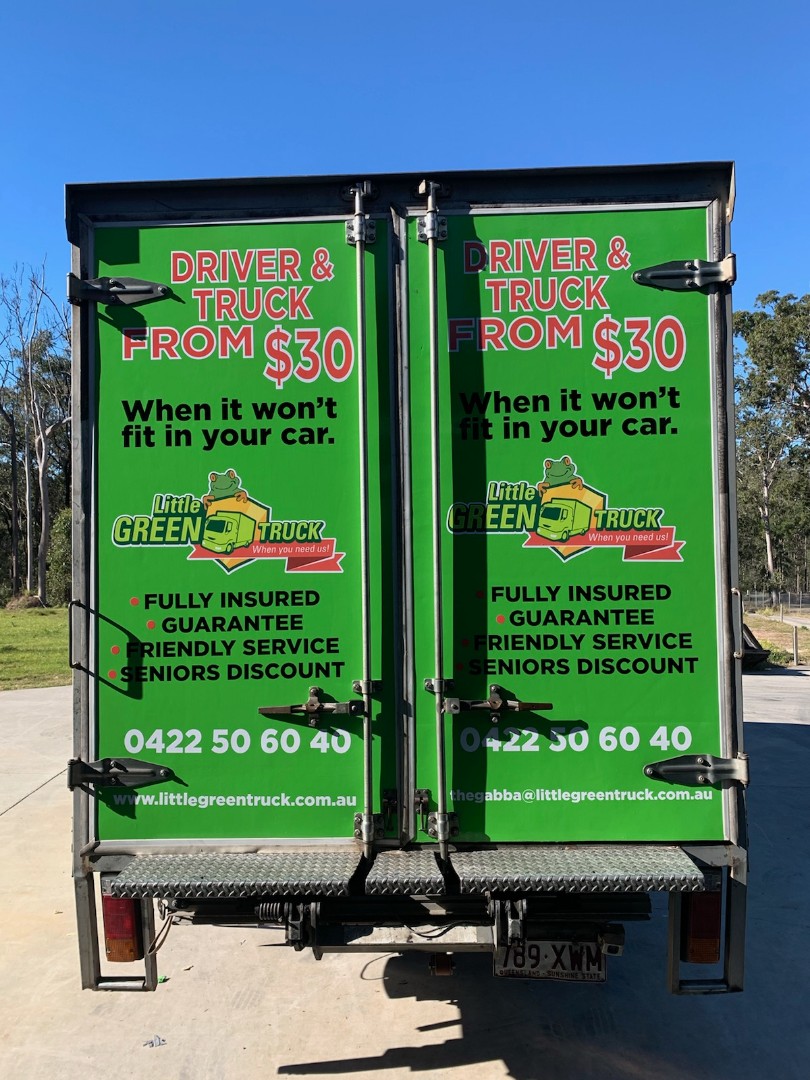 Little Green Truck The Gabba | moving company | 144 Samuel St, Camp Hill QLD 4152, Australia | 0422506040 OR +61 422 506 040