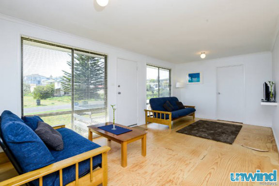 Unwind @ Pet-Friendly in Goolwa | 45 Underwood Ave, Goolwa Beach SA 5214, Australia | Phone: 0411 141 329