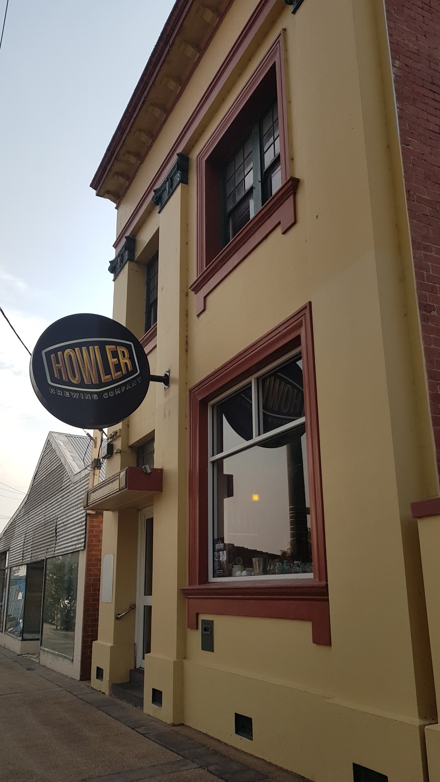 Howler Brewing Company | restaurant | 47 Westernport Rd, Lang Lang VIC 3984, Australia | 0447478585 OR +61 447 478 585