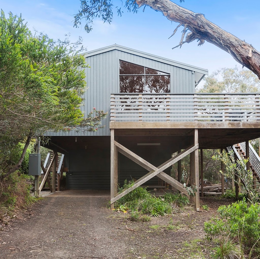 COOINDA Holiday Home Anglesea | lodging | 13 Greeves St, Anglesea VIC 3230, Australia | 0352632214 OR +61 3 5263 2214
