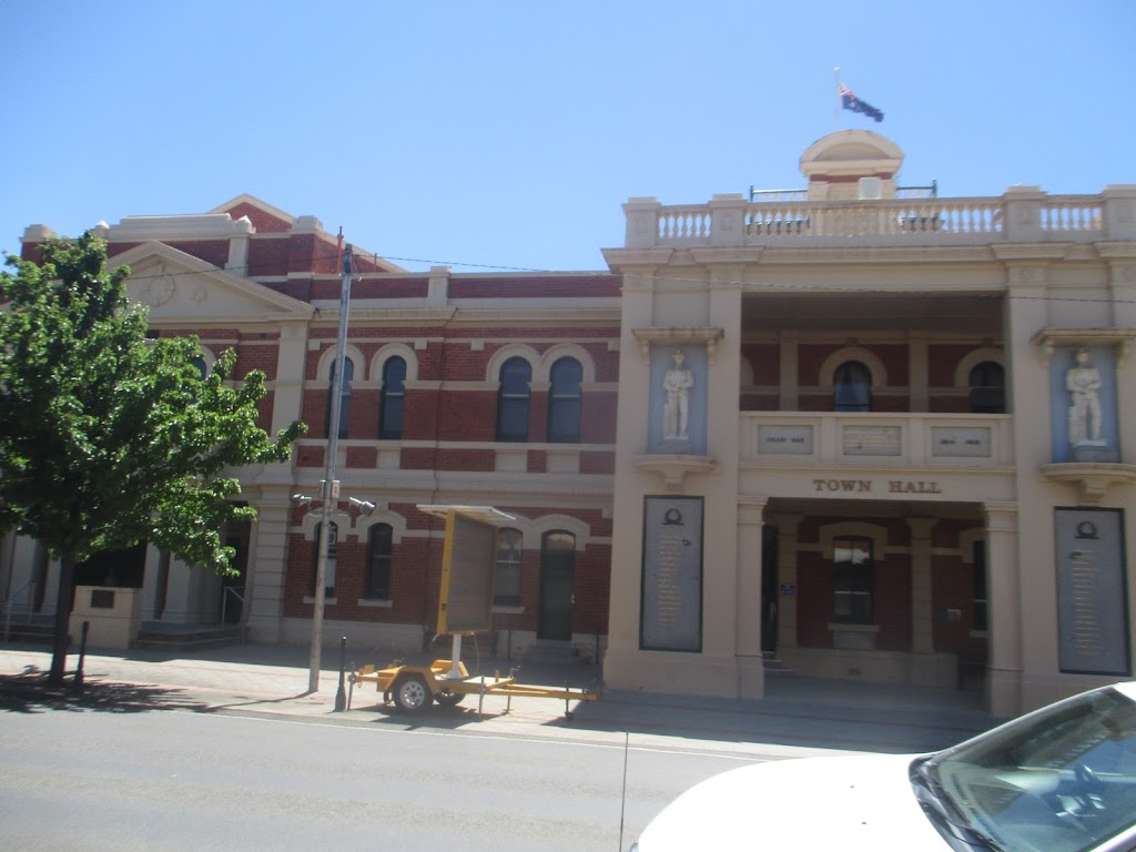 St Arnaud Town Hall and Offices | 40 Napier St, St Arnaud VIC 3478, Australia | Phone: (03) 5358 8700